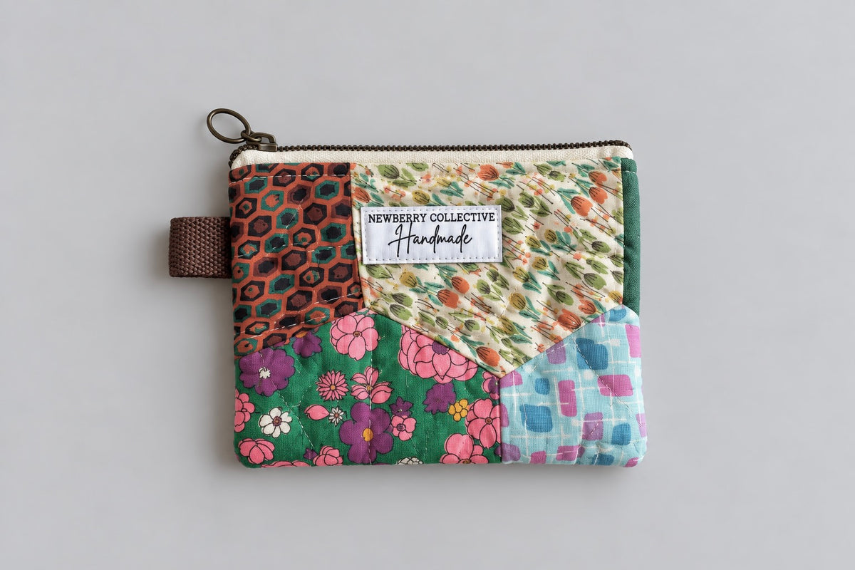 Zipper Pouch: Handmade Vintage Quilt 5”x4.5”