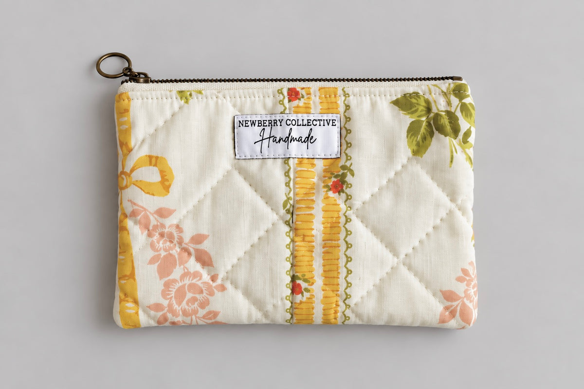 Zipper Pouch: Handmade Vintage Quilt 8”x6”